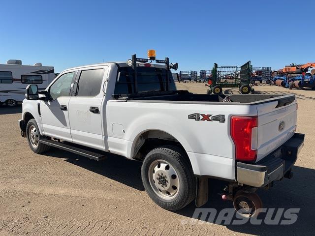 Ford F-250 Pik up kamioni