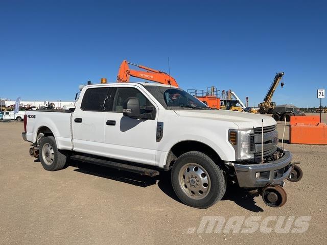Ford F-250 Pik up kamioni