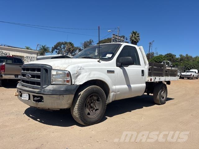 Ford F-250 Kamioni sa otvorenim sandukom