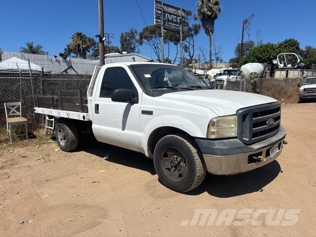 Ford F-250 Kamioni sa otvorenim sandukom