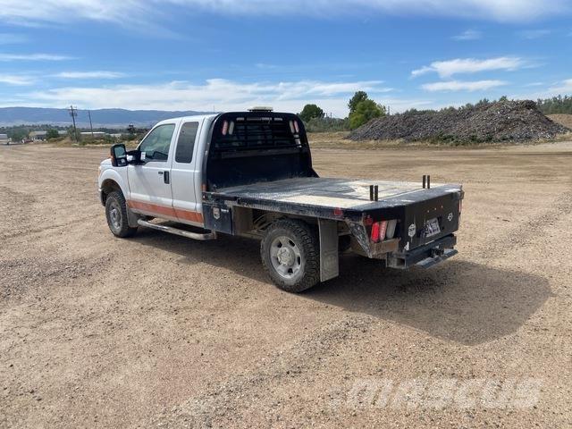 Ford F-250 Kamioni sa otvorenim sandukom