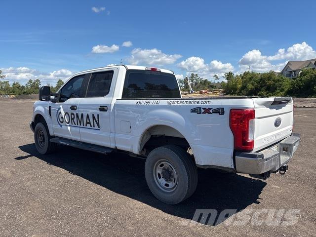Ford F-250 Pik up kamioni