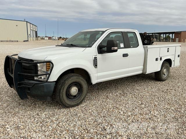 Ford F-250 Pik up kamioni