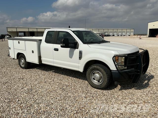 Ford F-250 Pik up kamioni