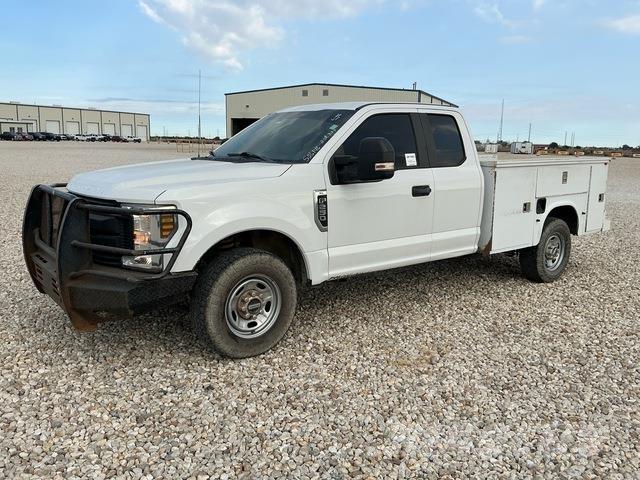 Ford F-250 Pik up kamioni