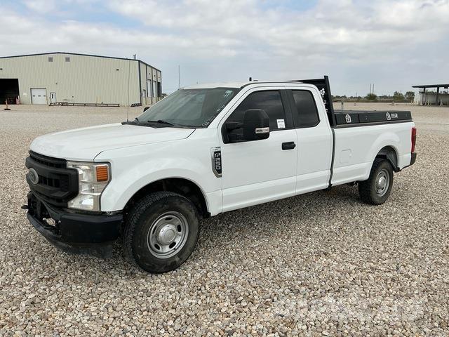 Ford F-250 Pik up kamioni