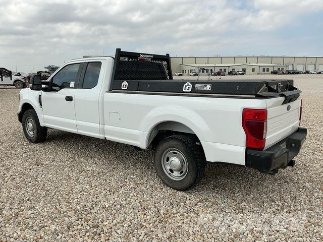 Ford F-250 Pik up kamioni