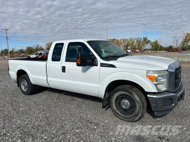 Ford F-250 Pik up kamioni