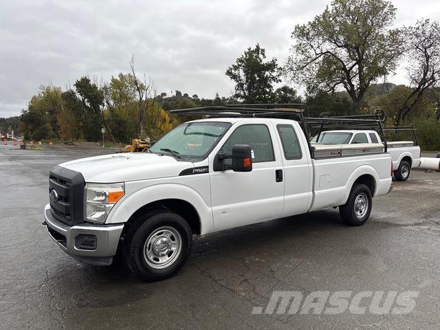 Ford F-250 Pik up kamioni