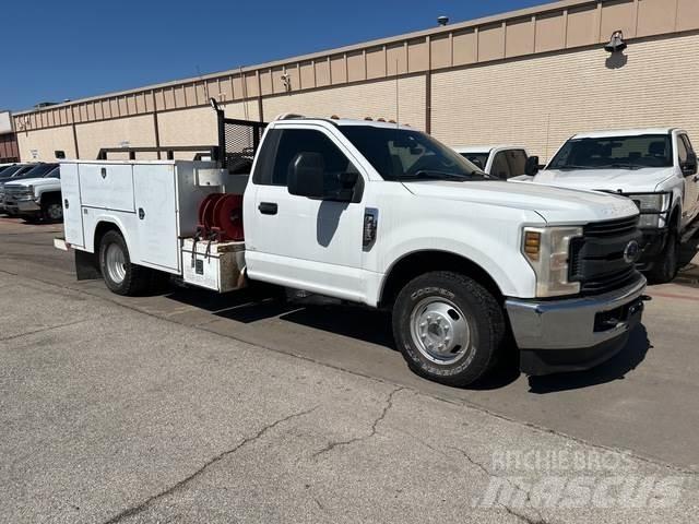 Ford F-350 Pik up kamioni