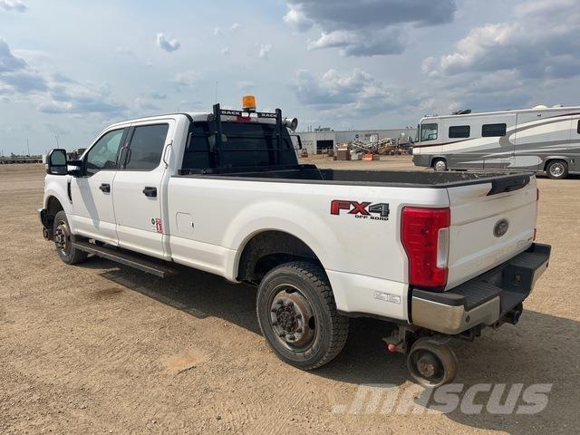 Ford F-350 Pik up kamioni