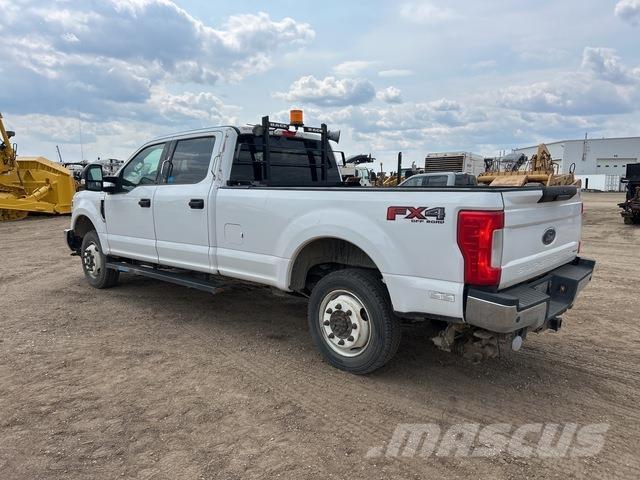 Ford F-350 Pik up kamioni