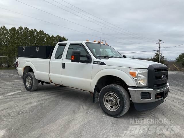 Ford F-350 Ostalo