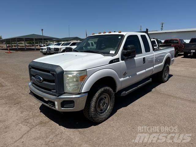 Ford F-350 Ostalo