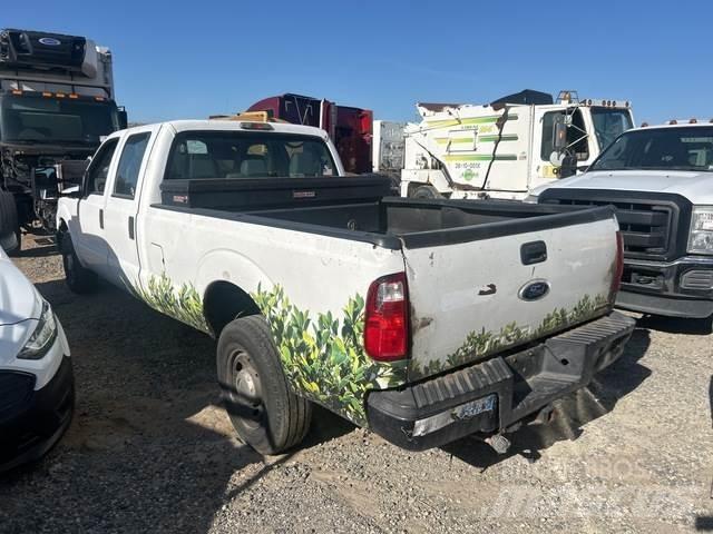 Ford F-350 Ostalo