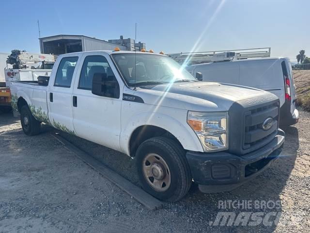 Ford F-350 Ostalo