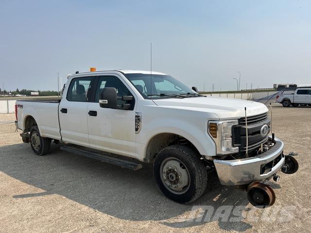 Ford F-350 Pik up kamioni