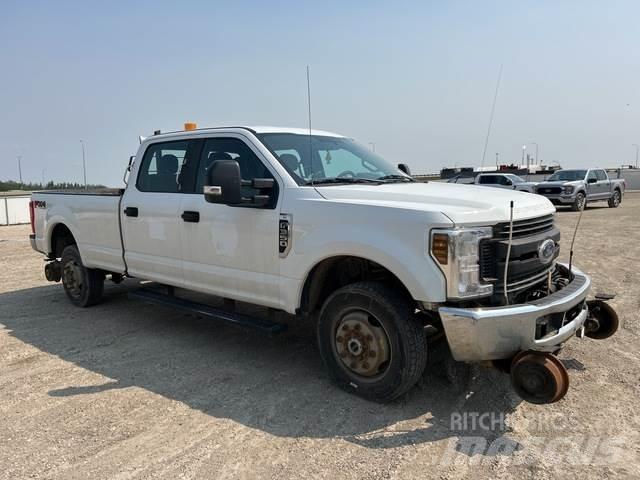 Ford F-350 Ostalo