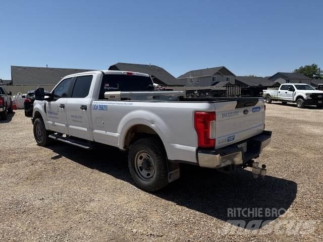 Ford F-350 Ostalo