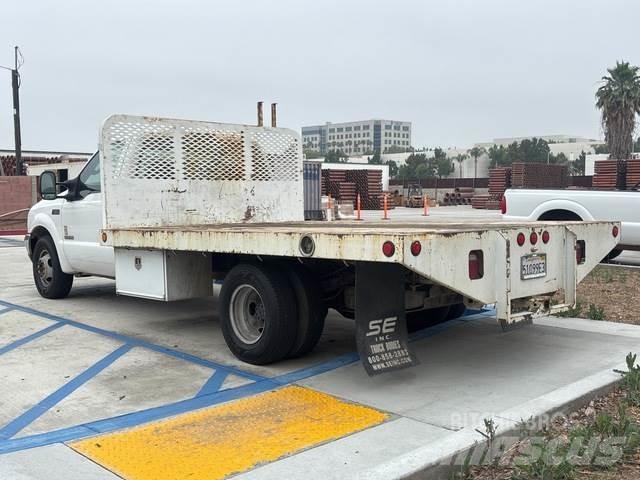 Ford F-350 Kamioni sa otvorenim sandukom