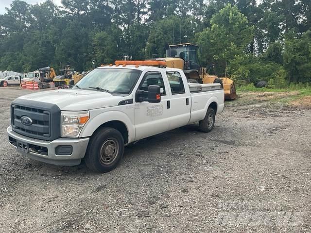 Ford F-350 Ostalo