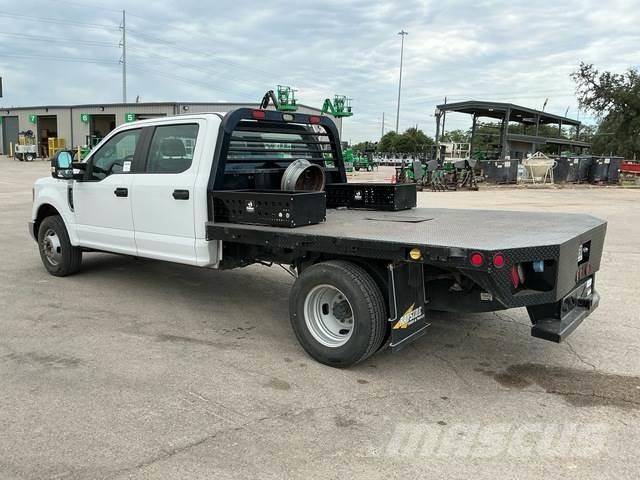 Ford F-350 Kamioni sa otvorenim sandukom