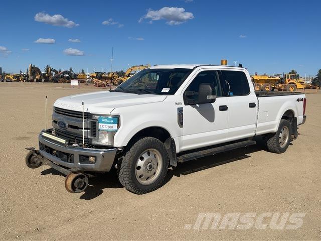 Ford F-350 Pik up kamioni