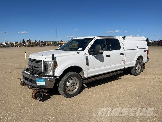 Ford F-350 Pik up kamioni