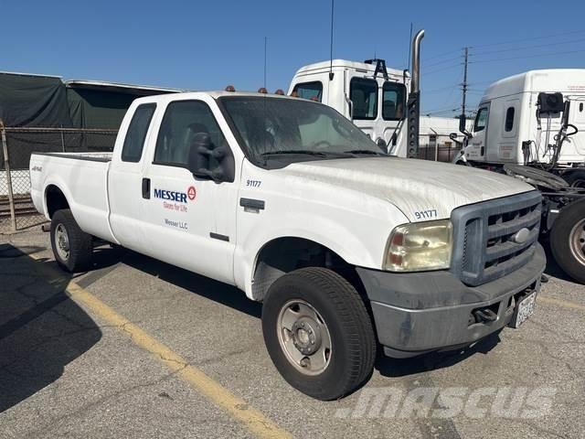 Ford F-350 Ostalo