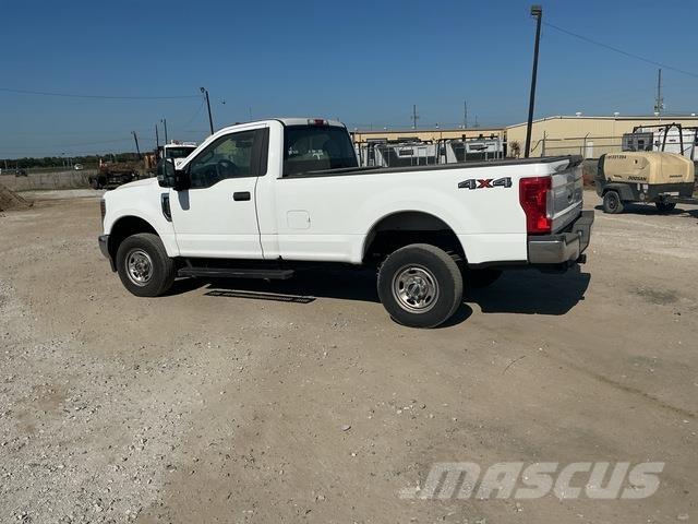 Ford F-350 Pik up kamioni