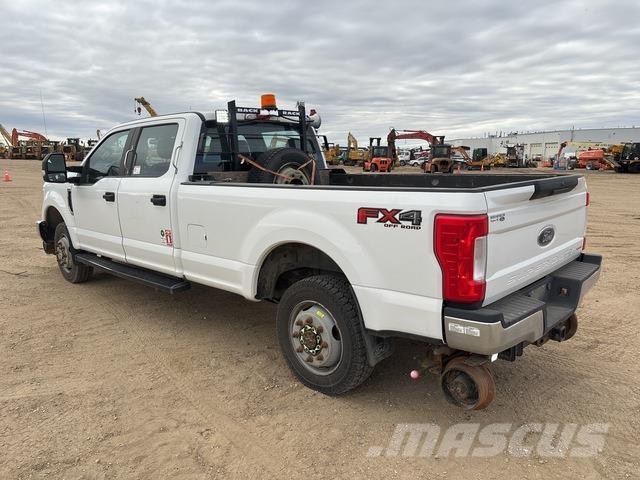Ford F-350 Pik up kamioni