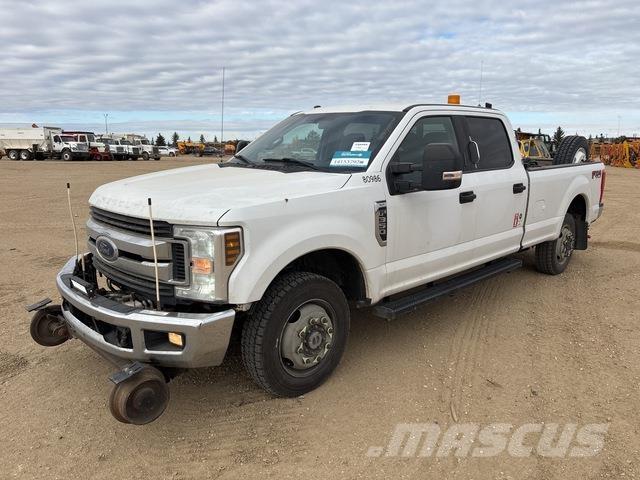 Ford F-350 Pik up kamioni