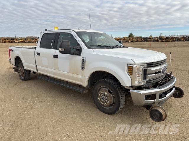 Ford F-350 Pik up kamioni