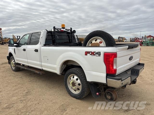 Ford F-350 Pik up kamioni