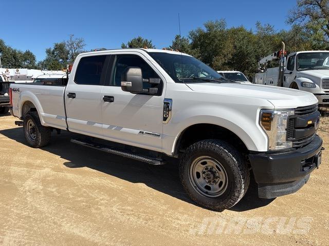 Ford F-350 Pik up kamioni