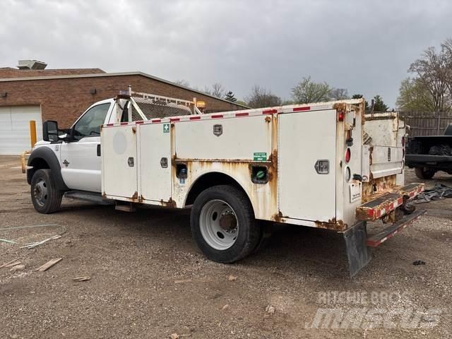 Ford F-450 Pik up kamioni