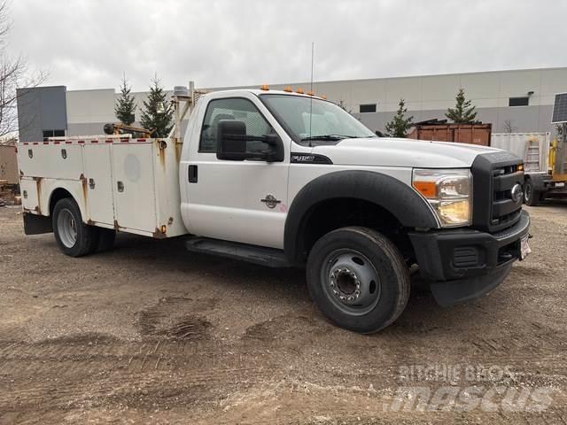 Ford F-450 Pik up kamioni