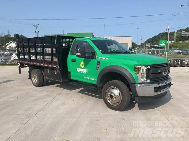 Ford F-450 Kamioni sa otvorenim sandukom