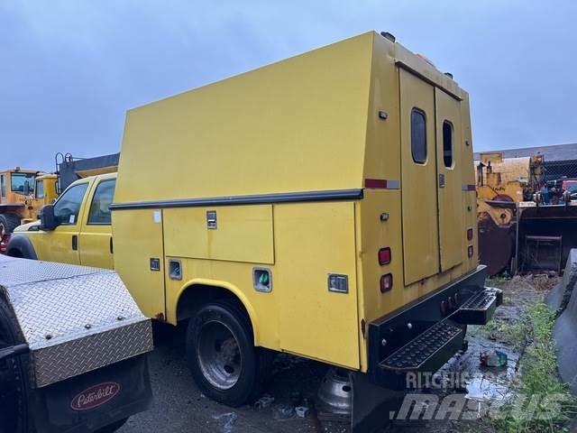 Ford F-450 Pik up kamioni