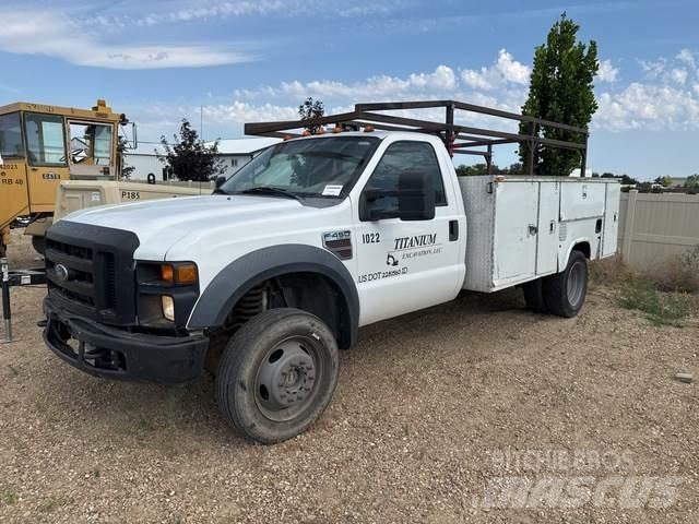Ford F-450 Pik up kamioni