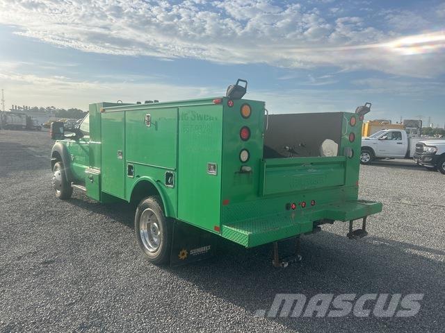 Ford F-450 Komunalna vozila za opštu namenu
