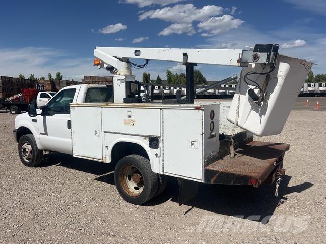 Ford F-450 Auto korpe