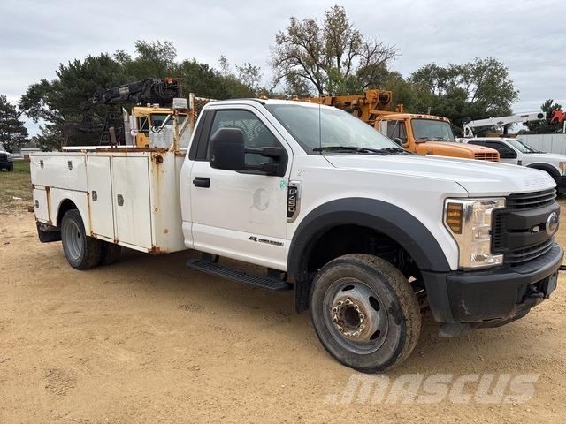 Ford F-450 Pik up kamioni