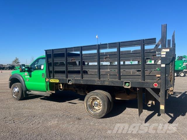 Ford F-450 Kamioni sa otvorenim sandukom