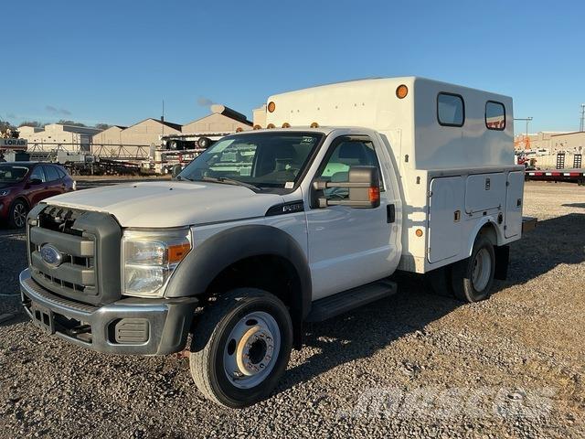 Ford F-450 Pik up kamioni