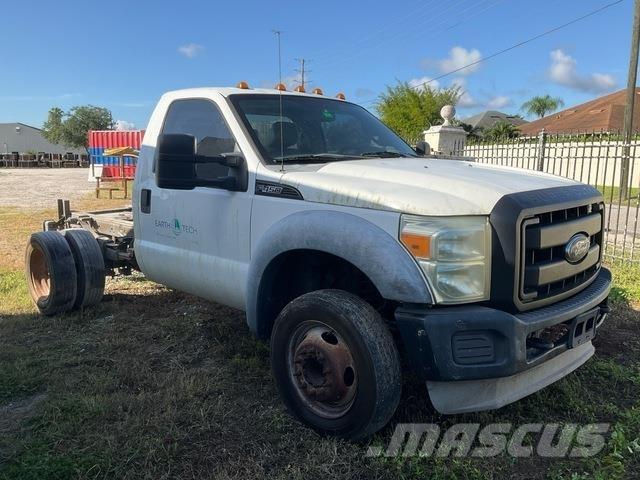 Ford F-450 XL Kabine i unutrašnjost