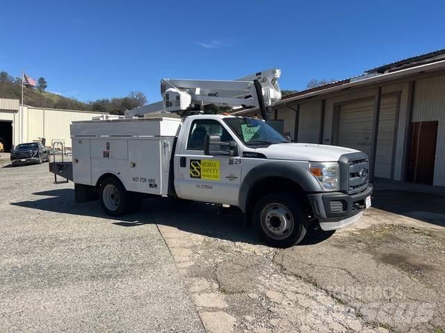Ford F-550 Auto korpe