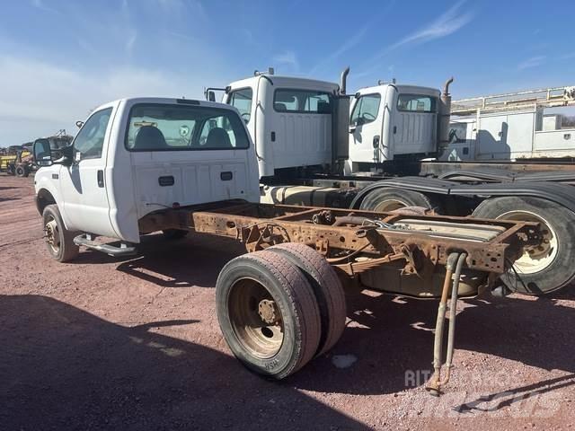 Ford F-550 Kabine i unutrašnjost