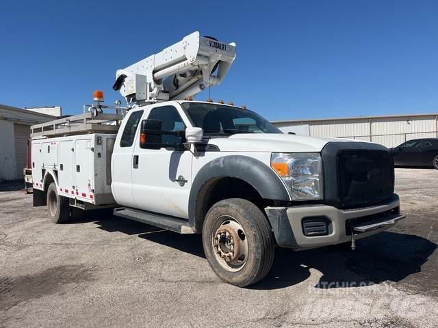 Ford F-550 Auto korpe