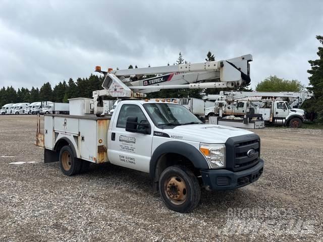 Ford F-550 Auto korpe